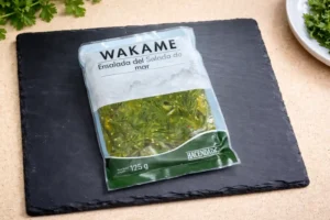 Paquete de ensalada de alga wakame Hacendado.